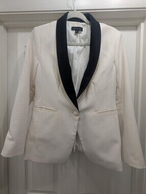 Ann Taylor Ivory Tuxedo Blazer Black Satin Lapel Size 6